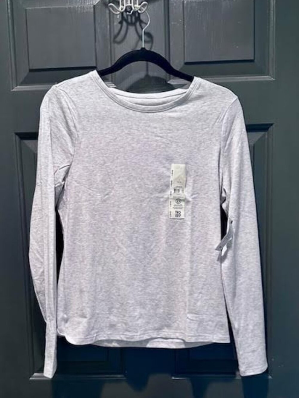Large long sleeve gray tshirt NWT